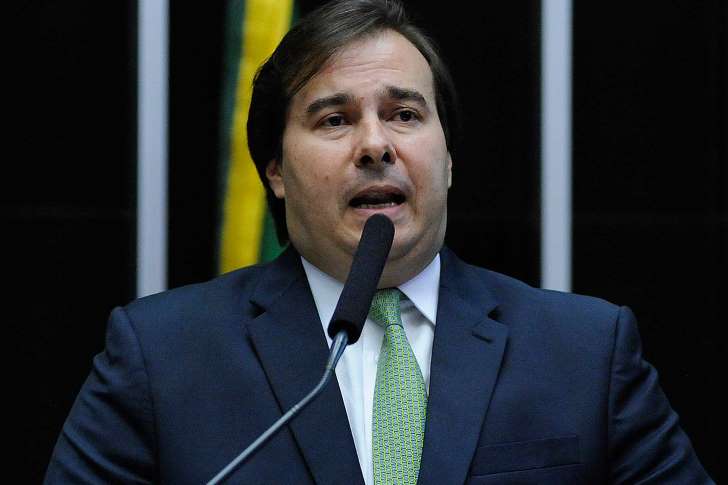 Rodrigo Maia é reeleito presidente da Câmara